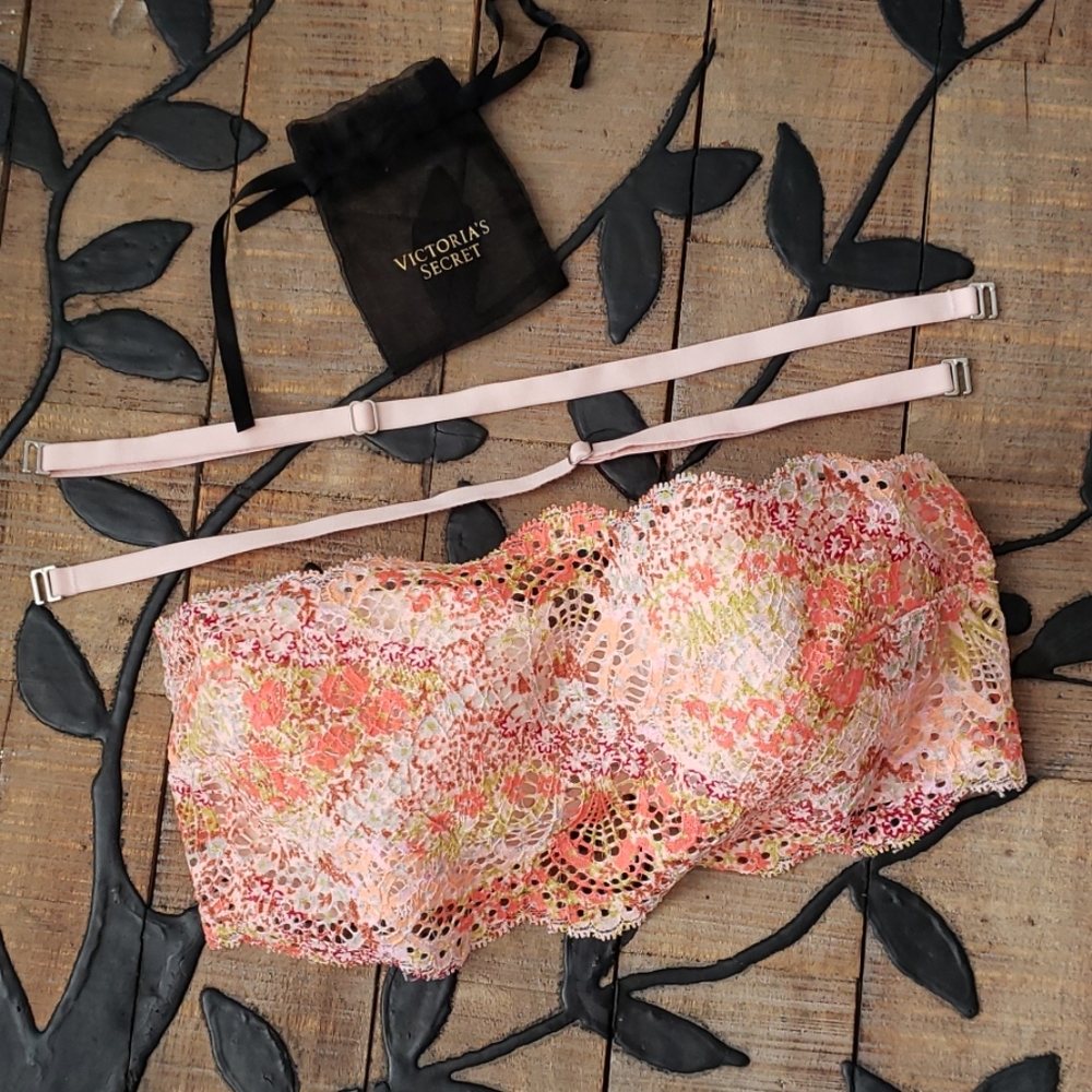 Victoria's Secret Size 32 D Strapless Bra